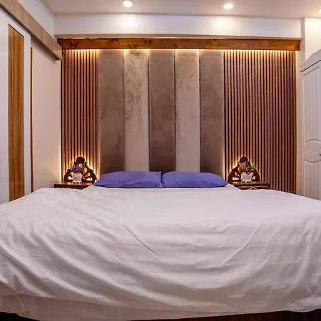 Mutlu Flat Apartment