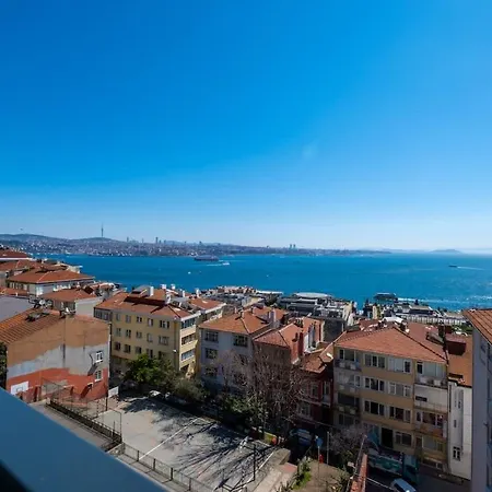 아파트 Luxury With Panoramic Bosphorus View *
