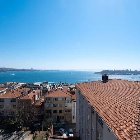 아파트 Luxury With Panoramic Bosphorus View