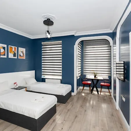 Taksim Trend Aparthotel 2*