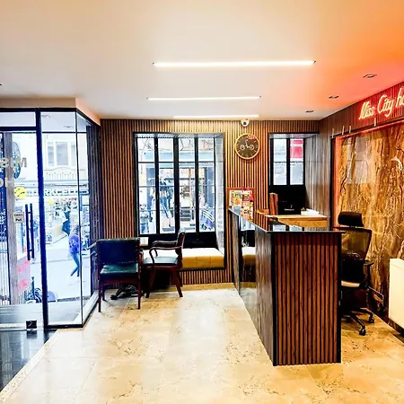 Hotel Miss Taksim 2*