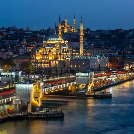 Momento Golden Horn Hotel
