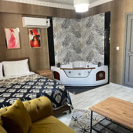 Royal Kumkapi 3*