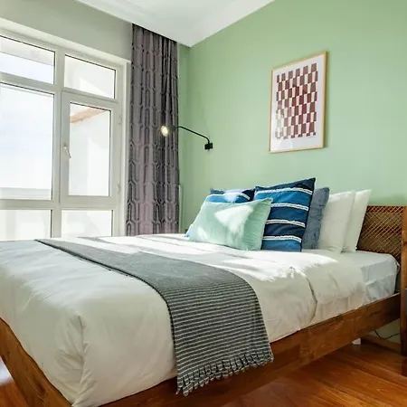 Bosphorus View With 3 Bedrooms Apartment