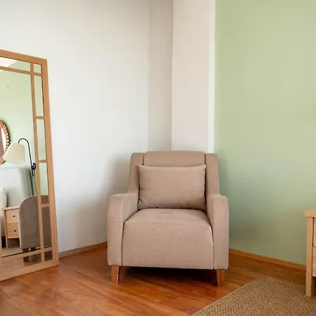 Bosphorus View With 3 Bedrooms Apartment Istanbul