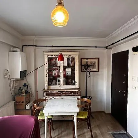 Cozy Flat To Taxim, Beyoglu, Pera, Galata * Istanbul