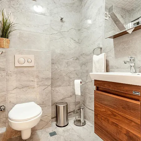 Cozy 2-bedroom Apartment Istanbul