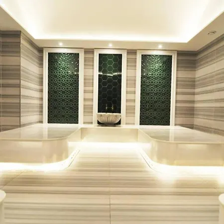 Beautiful Bright Deluxe 1bd Poolviews! #311 Istanbul