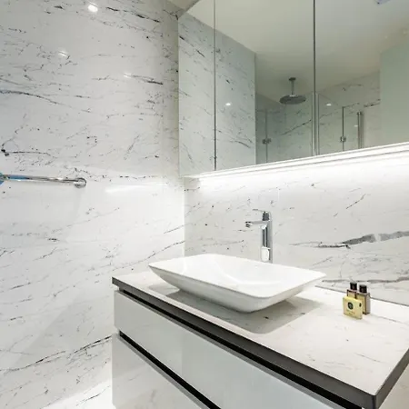 Beautiful Bright Deluxe 1bd Poolviews! #311 * Istanbul