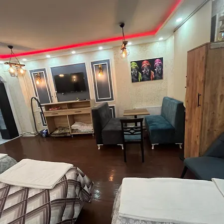 Muestakil Kat 2 Apartament Stambuł