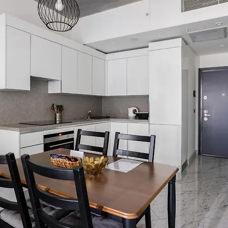 شقة Gorgeous Modern 1bd Views W Poolgym! #255 اسطنبول