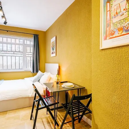 Cozy And Modern 2br With 2ba In Historic Yedikule 아파트 이스탄불