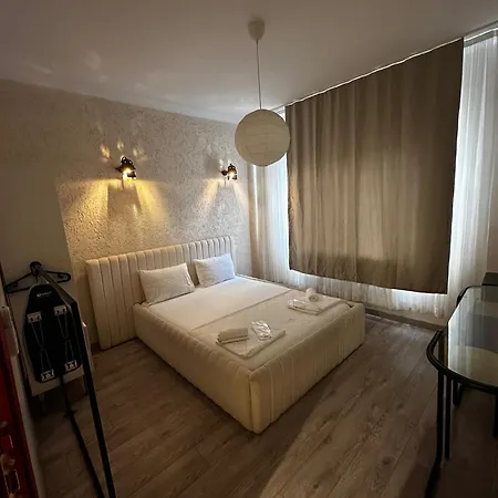 Szálloda Taksim White