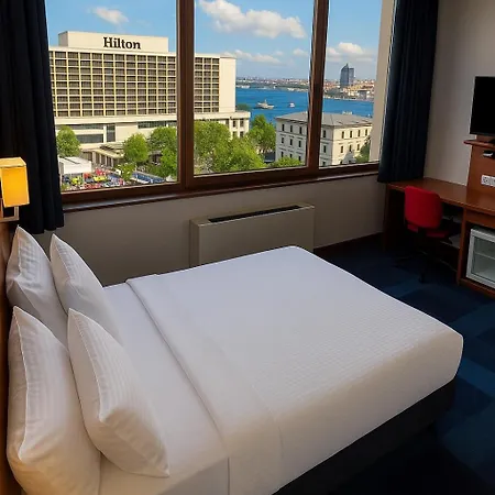 Taxim Express Bosphorus Hotel