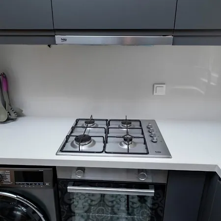 Apartman 3 Bedrooms - Location- 1st Floor *