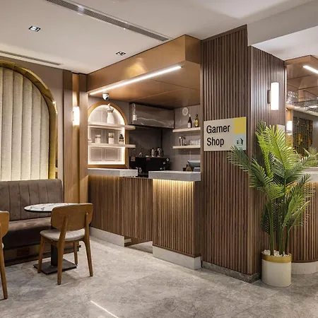 Garner - Airport Arnavutkoy Feriested Istanbul