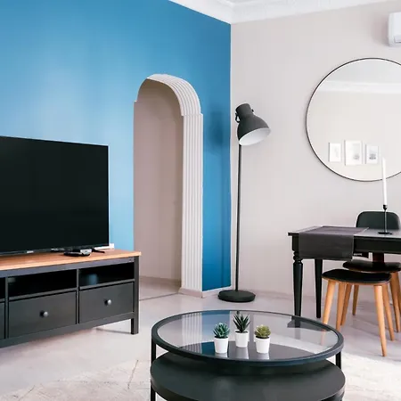 Apartment Modern Spacious Flat W Balcony 5 Min To Taksim *