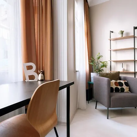 Modern Spacious Flat W Balcony 5 Min To Taksim Apartment Istanbul