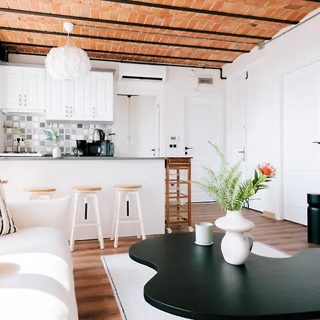 Apartament Flat W View Near Galata Tower In Istiklal Ave Istanbul