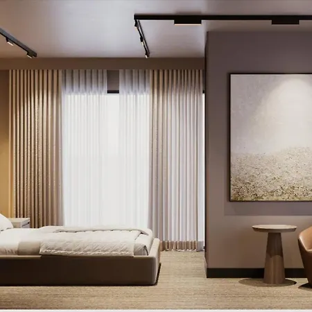 Max Hotel *