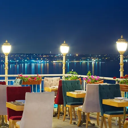 Hotel Emirhan Palace