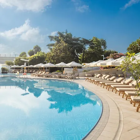 Hilton Bosphorus Hotell 5*