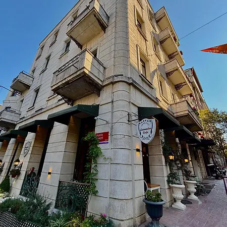 Galata Calm Tale 3* 이스탄불