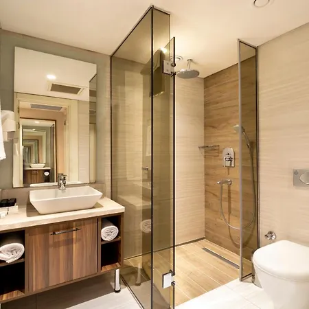 Golden Age Taksim 4*