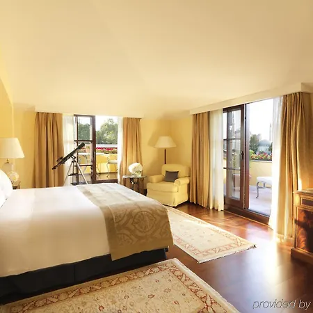 Four Seasons At Sultanahmet 5*