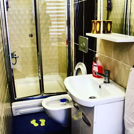 Apartment W Kurtulus *
