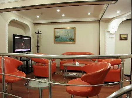Maral Hotel