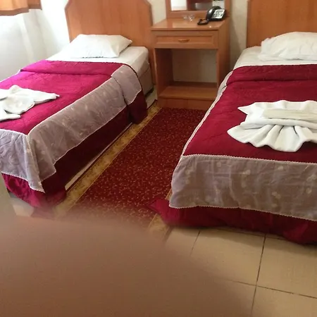 Ekol Hotel 2*