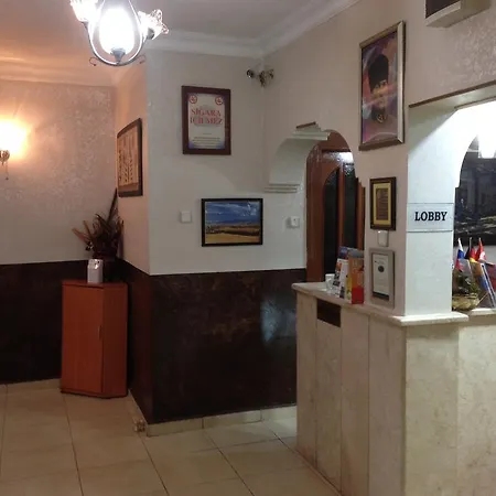Ekol Hotel