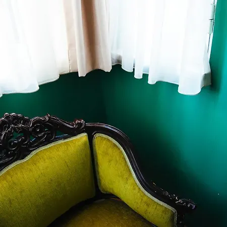 Apartment Akin House