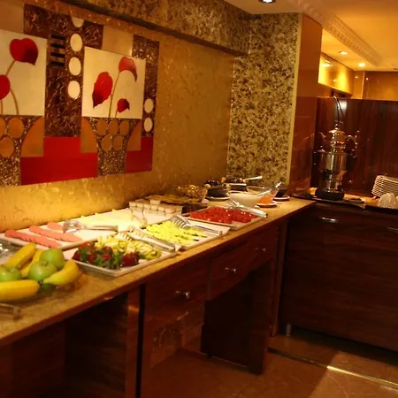 Rio Hotel 2*