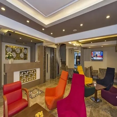 Metrolux Hotel 5*