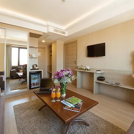 Hotel Golden Way Giyimkent Istanboel