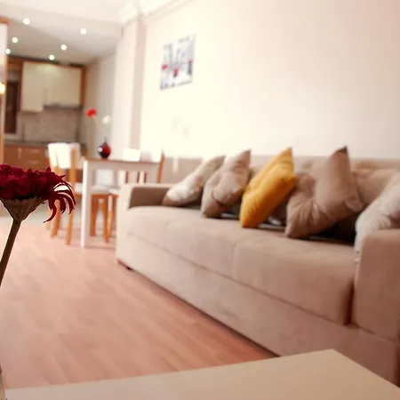 Homelike Aparthotel