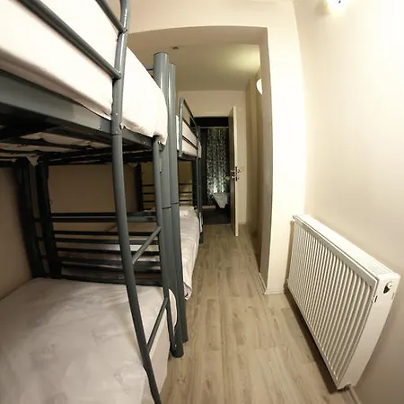 Hostal Bella Vista *