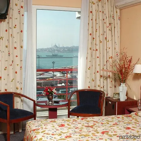 Hotel Harem 3*