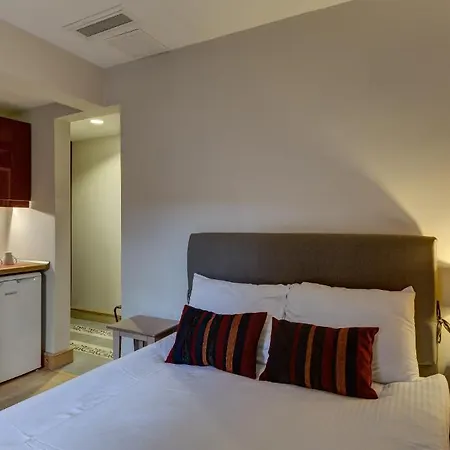 Aparthotel No11 Hotel&apartments 4*