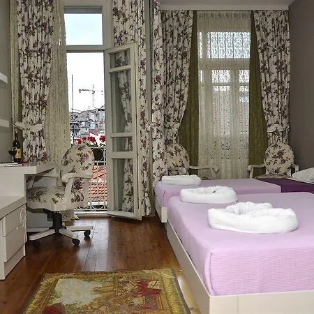 Omer Hayyam Suites 3* Istambul
