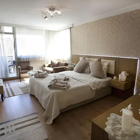 Grand Zentrum & Cafe Restaurant - Taksim Square Hotel 3*