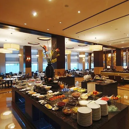 Titanic Business Kartal 5*