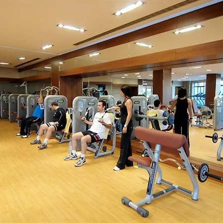 Titanic Business Kartal Hotel