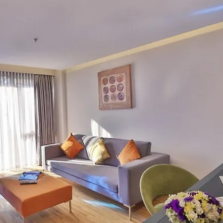 Hotell Business Life 4*