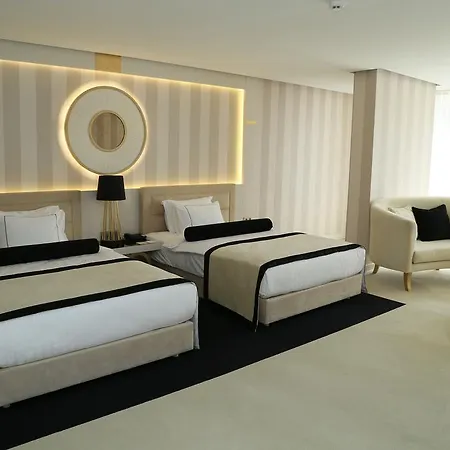 Hotel Ramada & Sisli Estambul