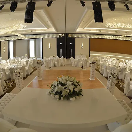 Hotel Wyndham Grand Europe