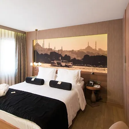 Hotel Saint Sophia 4*