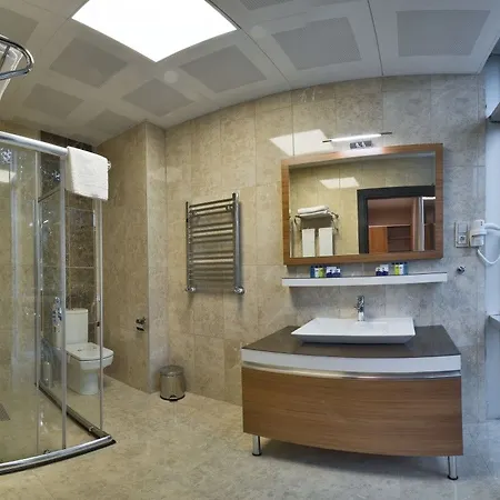 Otel Alphonse 3*